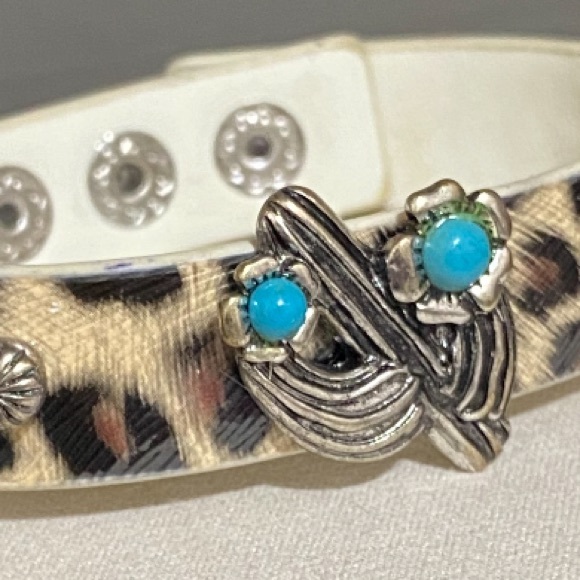 🎉❤️ Leopard Turquoise Cactus Snap Bracelet - Picture 3 of 4